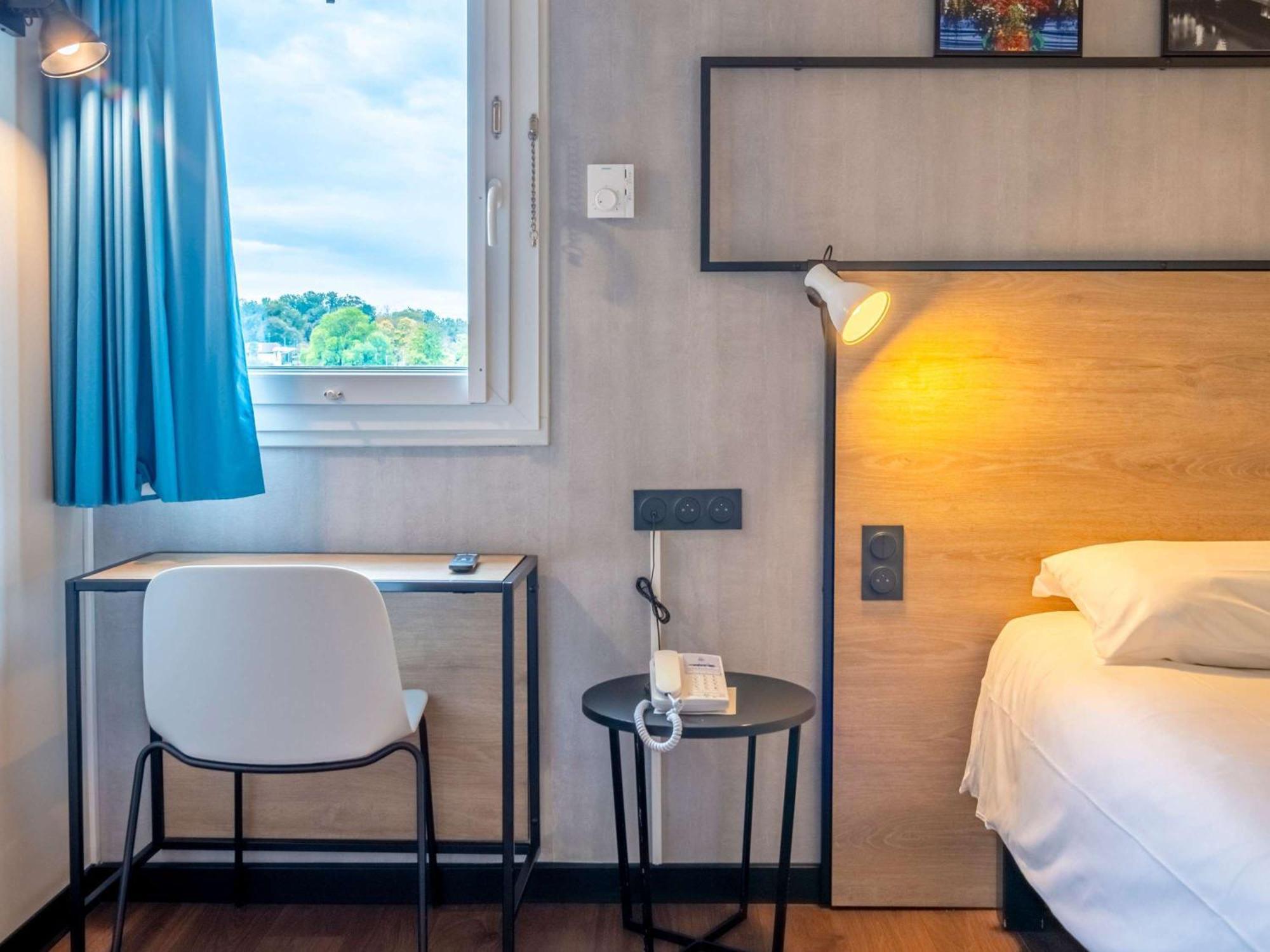Отель Ibis Bayonne Centre Экстерьер фото