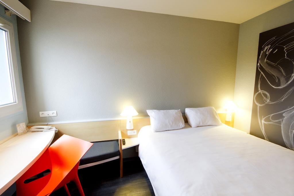 Отель Ibis Bayonne Centre Экстерьер фото